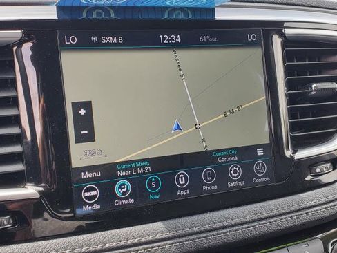 Used 2020 Chrysler Pacifica Limited FWD image 16