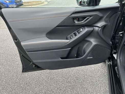 Certified 2025 Subaru Crosstrek 2.5i Limited w/ Crosstrek Mirror Package AWD/4WD image 14