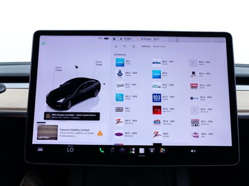 Used 2023 Tesla Model 3 Standard Range RWD image 25
