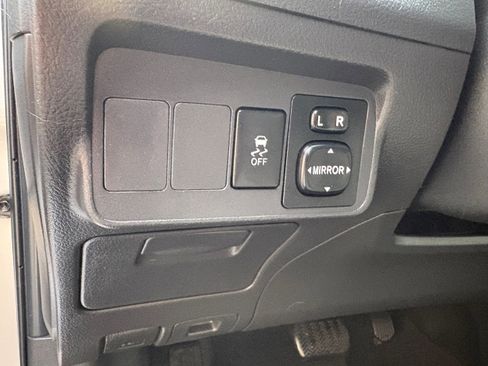 Used 2009 Toyota Corolla S FWD image 27