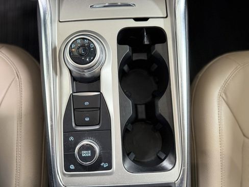 Used 2023 Ford Explorer Limited w/ Equipment Group 301A image 15