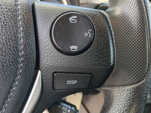 Used 2015 Toyota Corolla L image 26