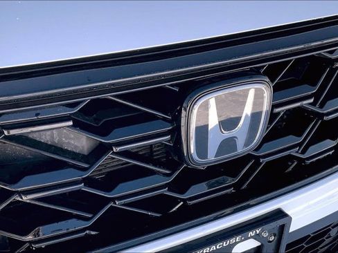 Used 2025 Honda CR-V Sport-L image 30