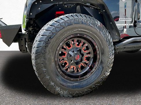 Used 2016 Jeep Wrangler Sport w/ Quick Order Package 24S AWD/4WD image 32