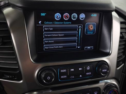 Used 2018 Chevrolet Tahoe LT w/ Luxury Package AWD/4WD image 28