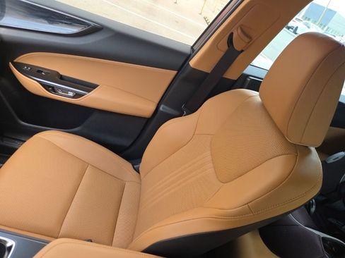 Used 2023 Lexus NX 250 FWD w/ Premium Package image 5