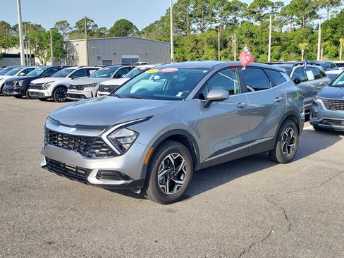 Certified 2024 Kia Sportage LX AWD/4WD image 3