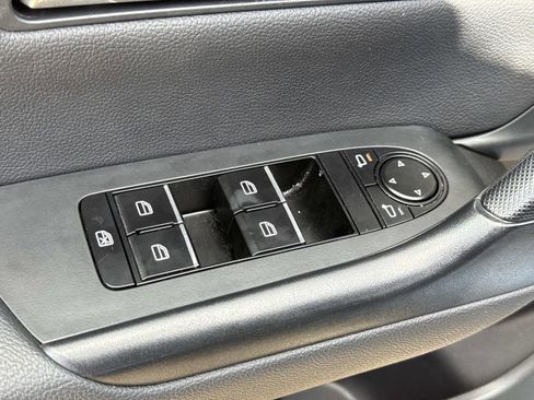 Certified 2025 MAZDA CX-50 AWD 2.5 S w/ Premium Package image 27