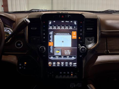 Used 2020 RAM 2500 Limited AWD/4WD image 52