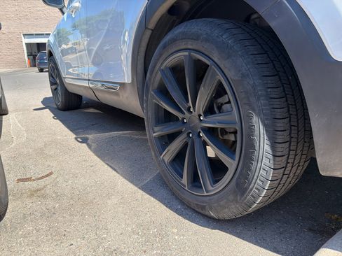 Used 2020 Kia Telluride LX FWD image 5