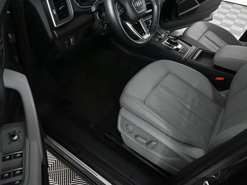 Used 2018 Audi Q5 2.0T Premium Plus w/ Premium Plus Package AWD/4WD image 7