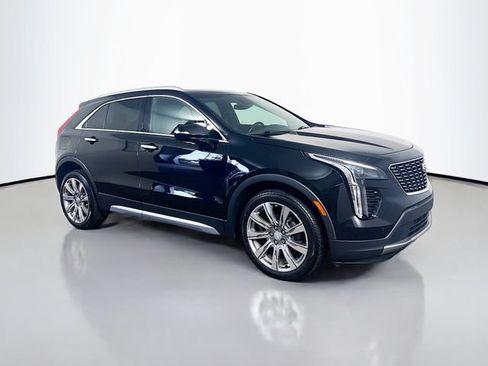 Used 2023 Cadillac XT4 Premium Luxury w/ Driver Assist Package FWD image 25