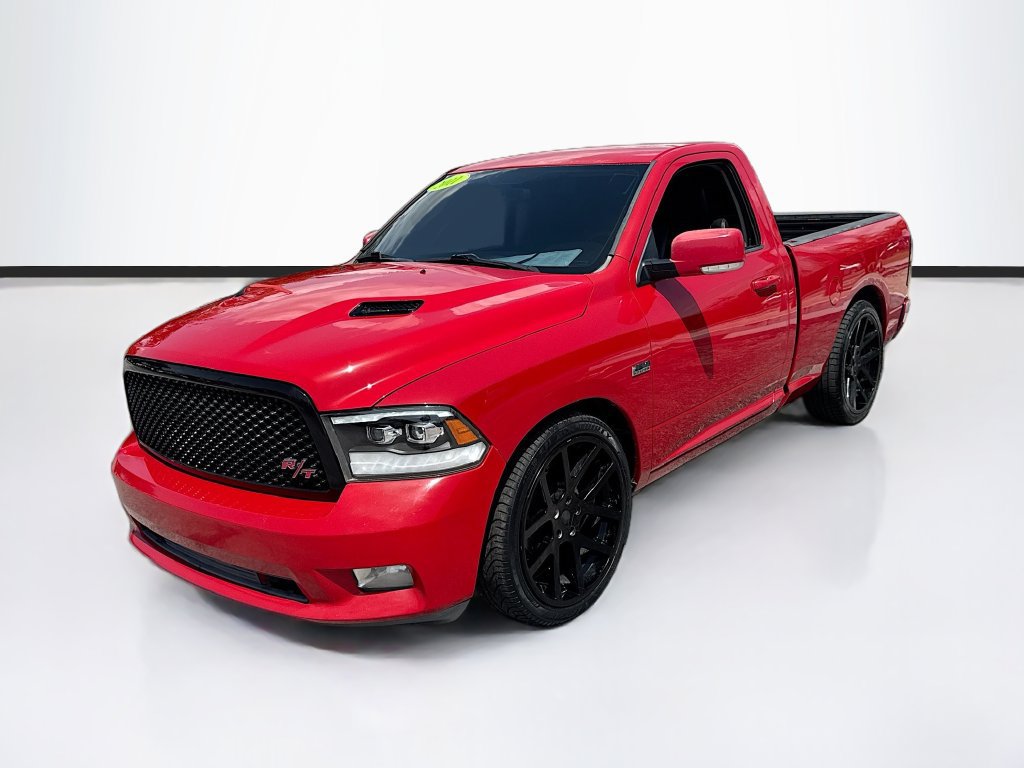 Used 2011 RAM 1500 R/T w/ Remote Start & Security Group RWD image 3