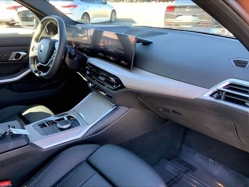 Used 2025 BMW 330i 330i image 18