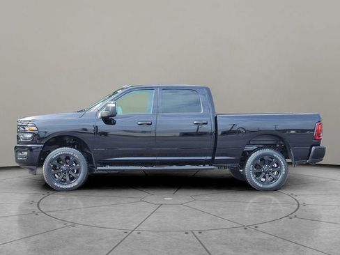 New 2026 RAM 2500 Tradesman AWD/4WD image 9