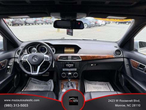 Used 2012 Mercedes-Benz C 300 4MATIC Sedan w/ Premium 1 Pkg image 8