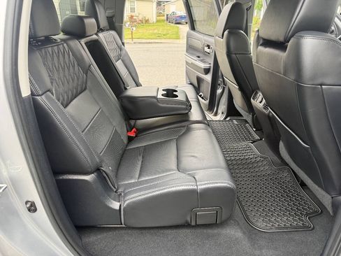 Used 2015 Toyota Tundra Platinum AWD/4WD image 20