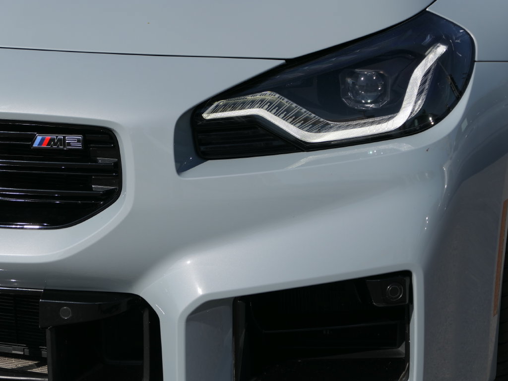 Used 2025 BMW M2 w/ Lighting Package RWD image 7