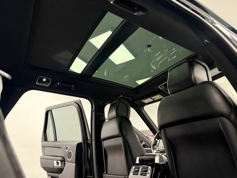 Used 2019 Land Rover Range Rover image 64