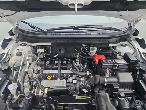 Certified 2022 Nissan Kicks SR w/ Interior Electronics Package image 29