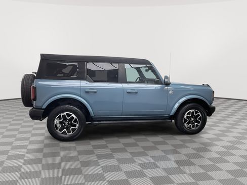 Used 2023 Ford Bronco Outer Banks AWD/4WD image 36
