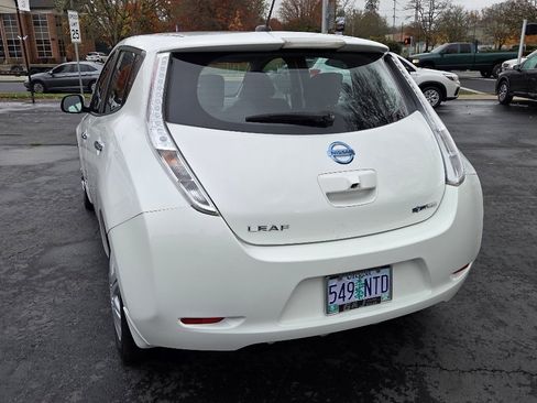 Used 2016 Nissan Leaf S w/ Charger Package image 10