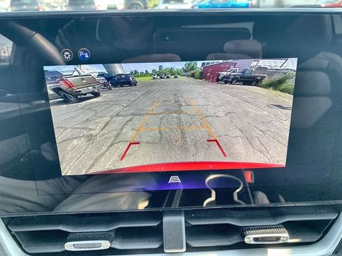 Certified 2025 Chevrolet Equinox LT w/ Convenience Package II FWD image 14