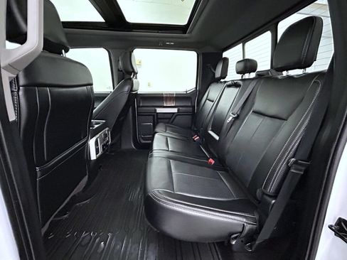 Used 2020 Ford F150 Lariat w/ Equipment Group 502A Luxury AWD/4WD image 19