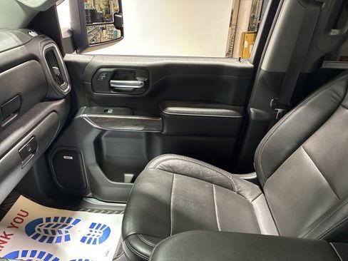 Used 2020 Chevrolet Silverado 2500 LTZ w/ LTZ Premium Package image 32