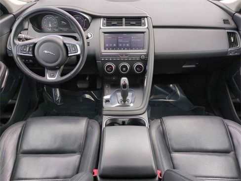Used 2020 Jaguar E-PACE SE image 15