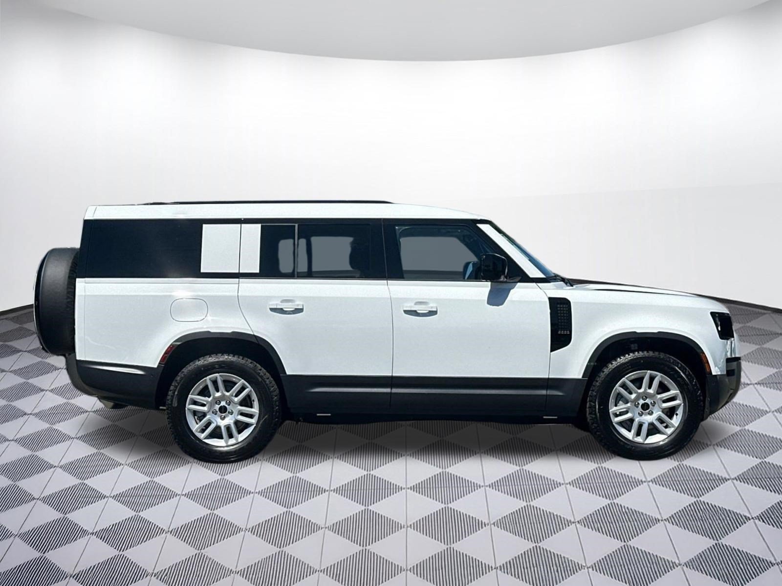 New 2026 Land Rover Defender 130 S AWD/4WD image 5