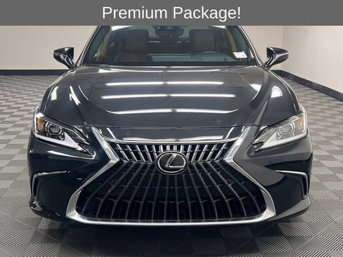 Certified 2024 Lexus ES 300h w/ Premium Package FWD image 3