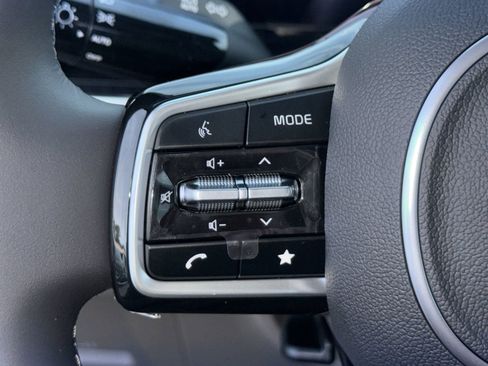 New 2026 Kia Carnival EX FWD image 27