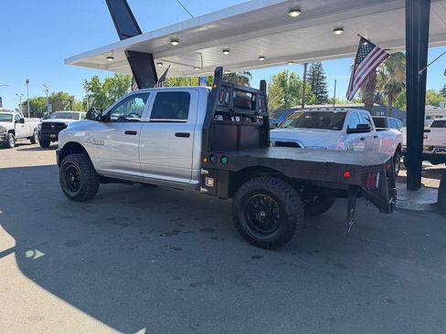 Used 2018 RAM 2500 Tradesman w/ Popular Equipment Group AWD/4WD image 4