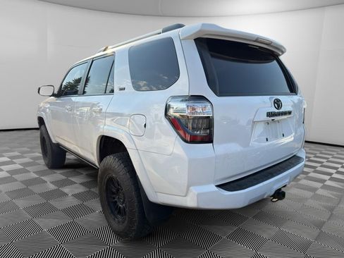 Used 2019 Toyota 4Runner SR5 Premium w/ Wilderness Package AWD/4WD image 5