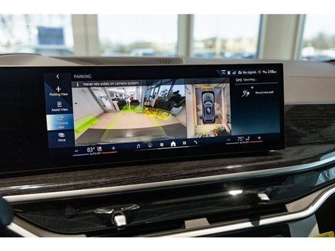 New 2026 BMW X5 xDrive50e w/ M Sport Package image 73