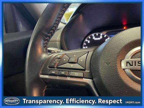 Used 2021 Nissan Sentra SR w/ SR Premium Package FWD image 22