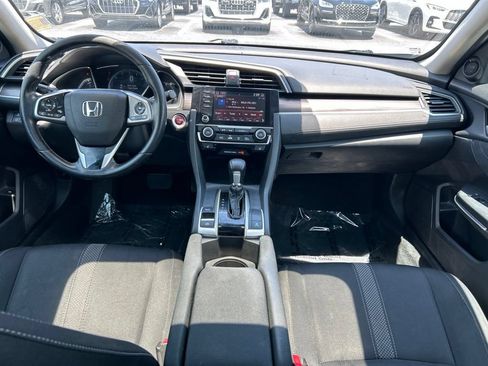 Used 2019 Honda Civic EX image 10