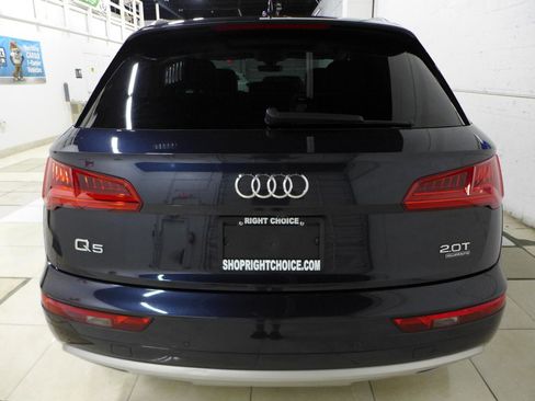 Used 2018 Audi Q5 2.0T Premium Plus w/ Premium Plus Package AWD/4WD image 10