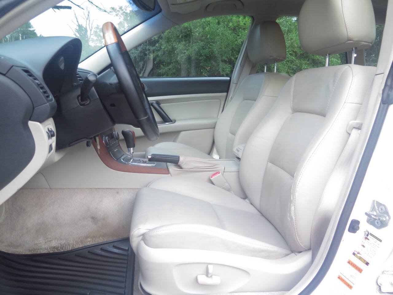 Used 2005 Subaru Outback 3.0R Limited AWD/4WD image 9