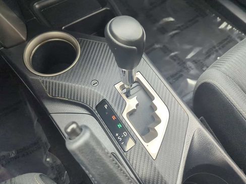 Used 2015 Toyota RAV4 XLE image 33