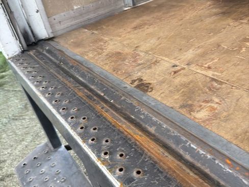 Used 2019 Ford E-350 and Econoline 350 Super Duty image 10