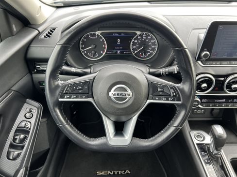 Used 2020 Nissan Sentra SV image 26