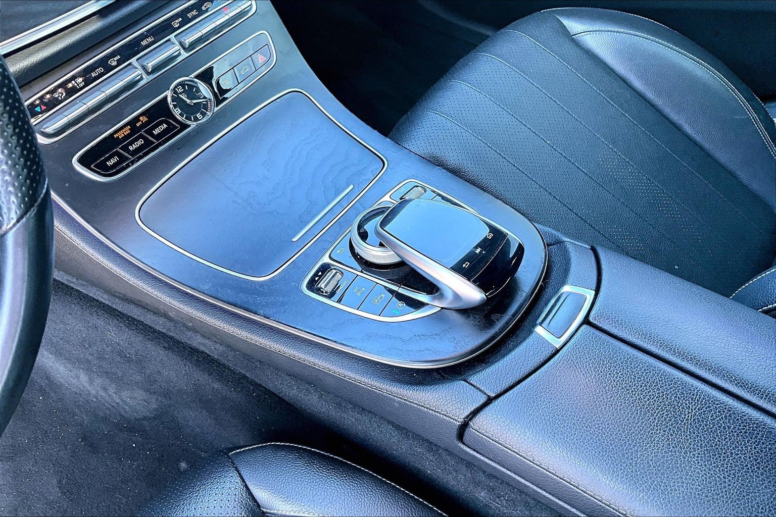 Used 2018 Mercedes-Benz E 300 w/ AMG Line Exterior image 8