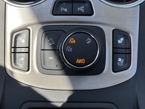 Used 2022 GMC Terrain Denali w/ Denali Premium Package AWD/4WD image 31