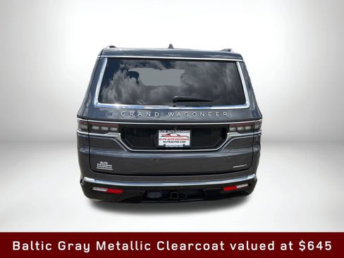 Used 2022 Jeep Grand Wagoneer Series I AWD/4WD image 5
