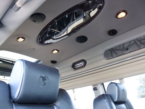 Used 2012 GMC Savana 2500 Extended image 49