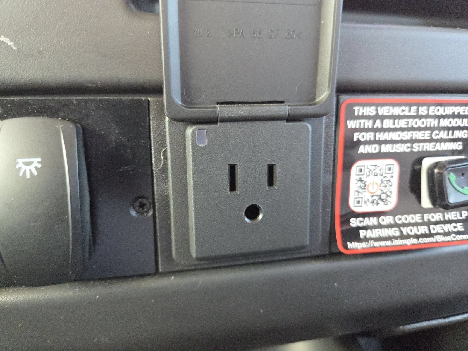 New 2025 GMC Savana 3500 w/ Power Convenience Package RWD image 7