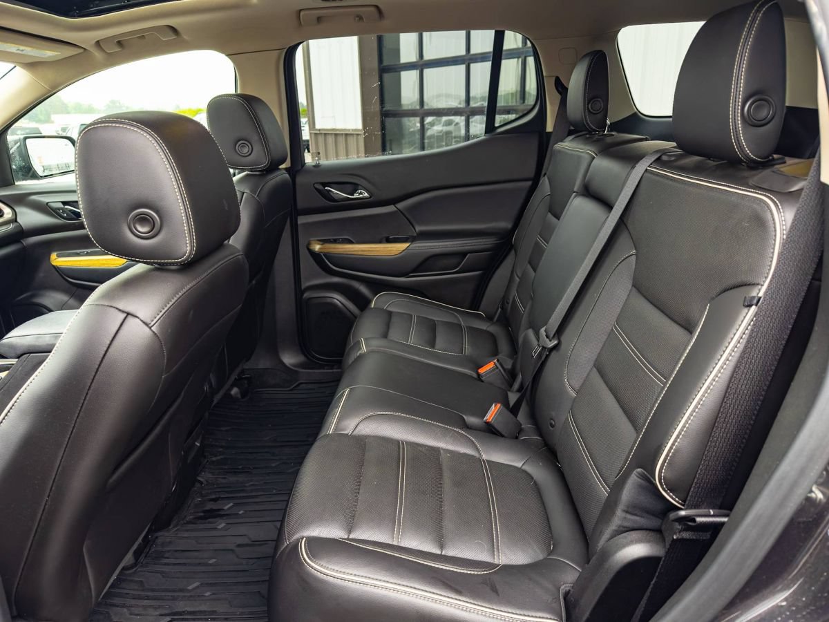 Used 2019 GMC Acadia Denali FWD image 9