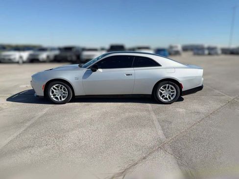 New 2025 Dodge Charger R/T w/ Quick Order Package 25M R/T image 6